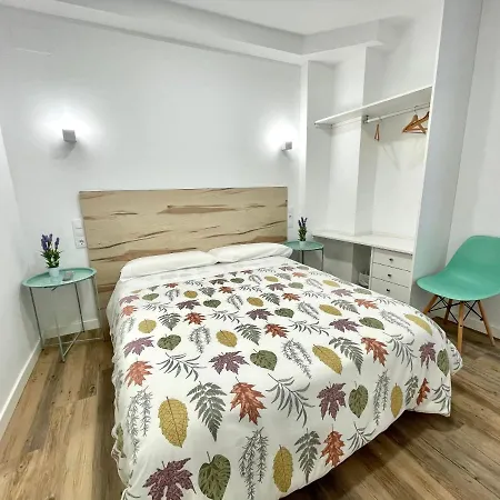 La Despensa De La Corredera بيت ضيافة *